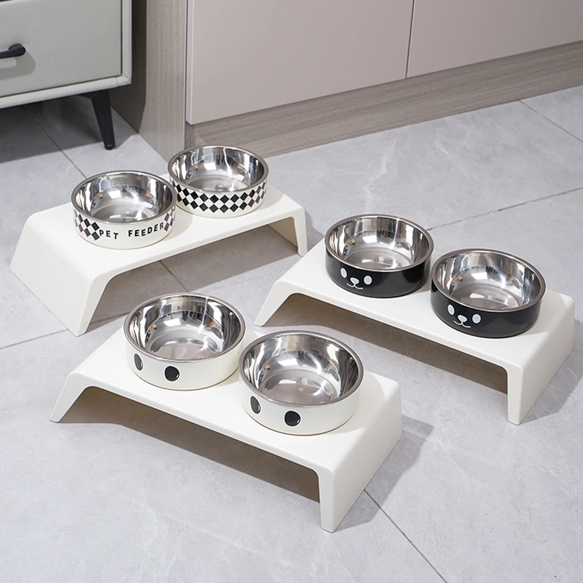 Erhöhte Doppelnapf-Futterstation – Ständer mit Edelstahlnäpfen für Futter & Wasser für Kleine, Mittelgroße & Große Hunde und Katzen
