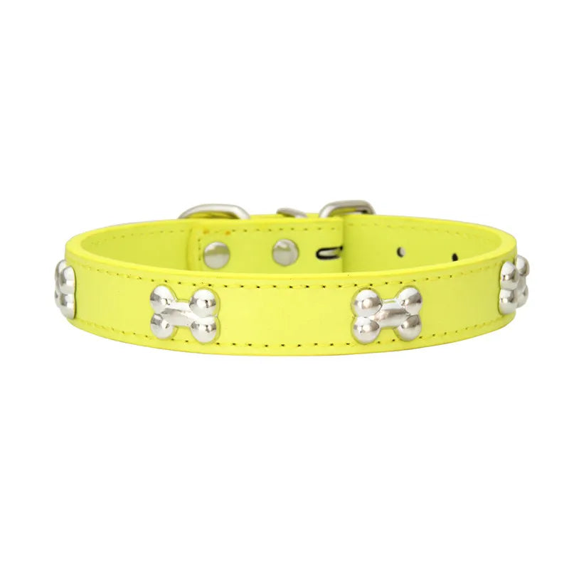 Lederhalsband mit Knochenmotiv – Robustes Verstellbares Haustierhalsband für Kleine & Große Hunde, Welpen, Chihuahuas, Möpse und Katzen
