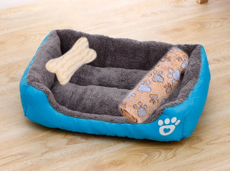 Warmes Quadratisches Haustierbett – Gemütliches Hunde- & Katzenbett