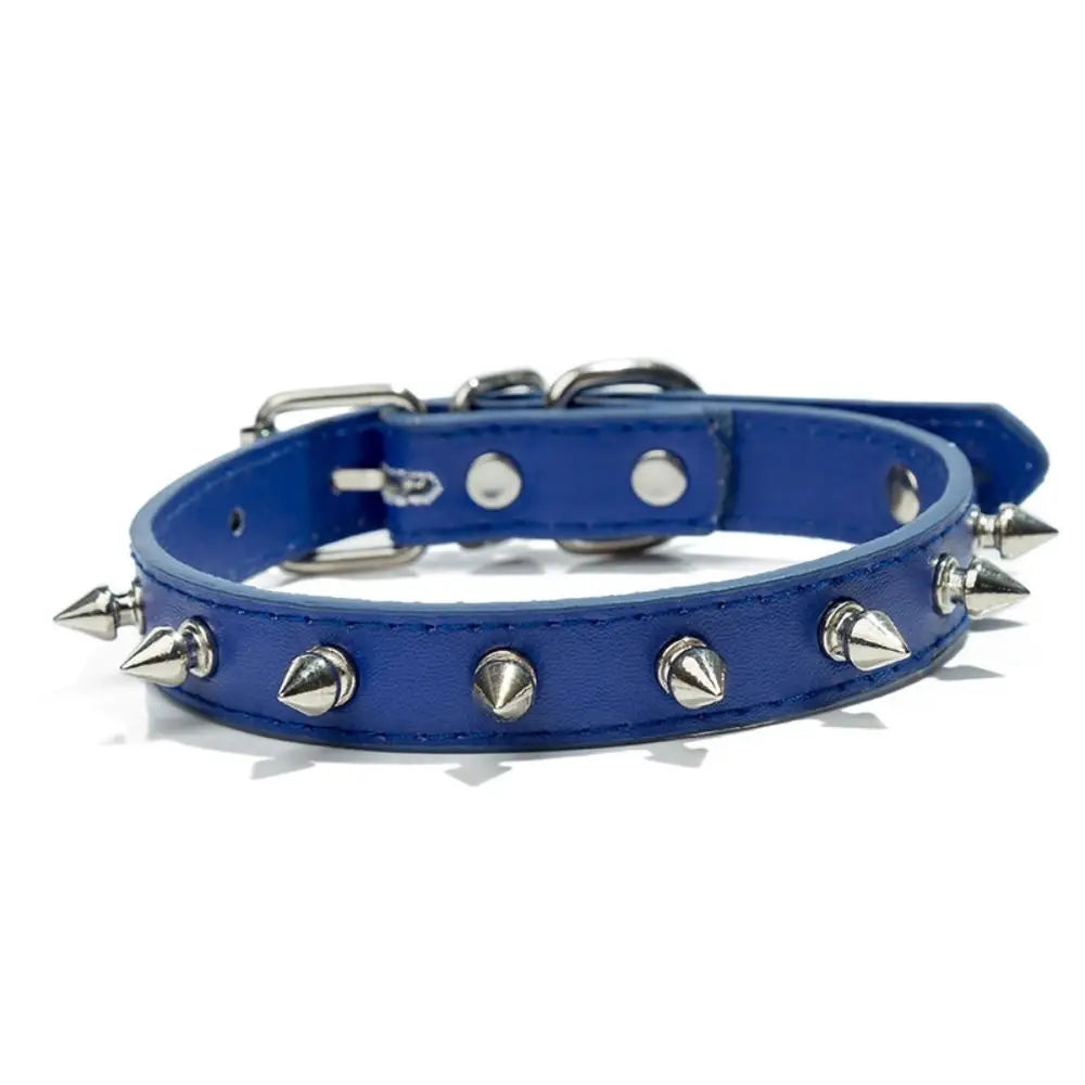 Farbenfrohes Lederhalsband mit Nieten – Verstellbares Haustierhalsband mit Zierspitzen für Hunde & Katzen