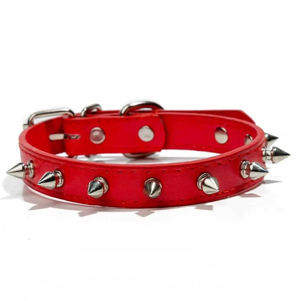 Farbenfrohes Lederhalsband mit Nieten – Verstellbares Haustierhalsband mit Zierspitzen für Hunde & Katzen