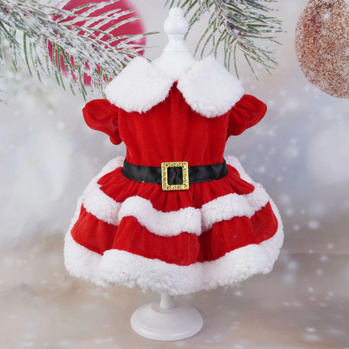 Weihnachtsrock für Haustiere – Festliches Outfit für Hunde & Katzen