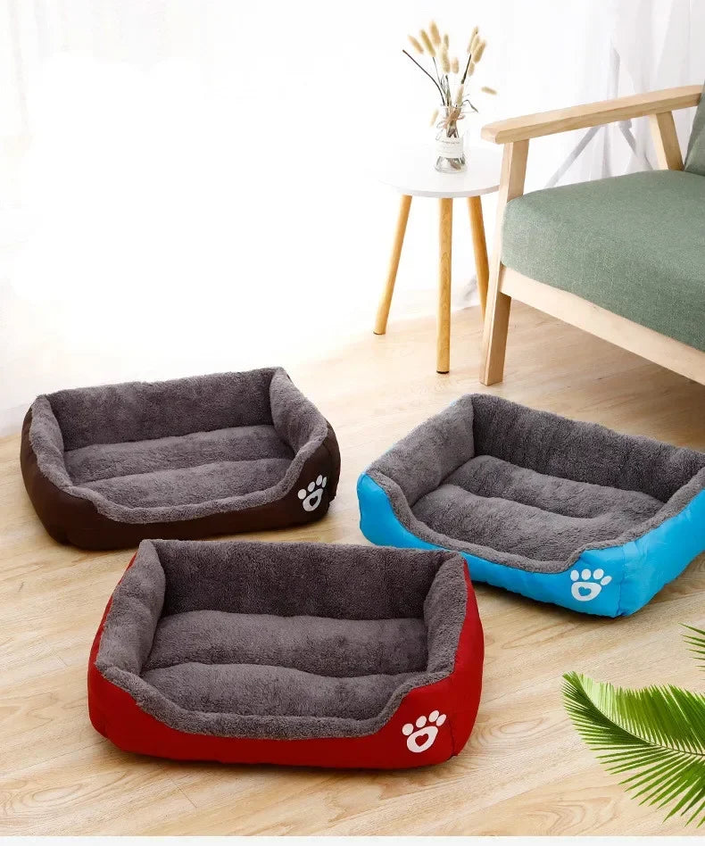 Warmes Quadratisches Haustierbett – Gemütliches Hunde- & Katzenbett