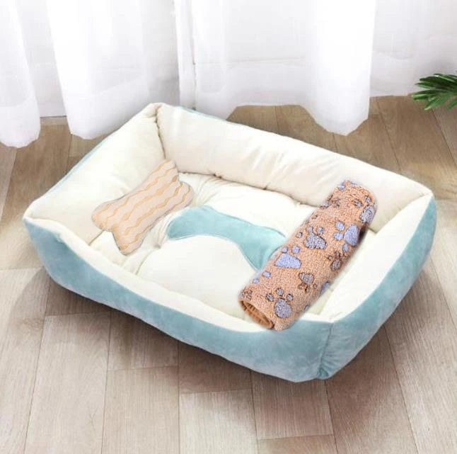 Warmes Quadratisches Haustierbett – Gemütliches Hunde- & Katzenbett