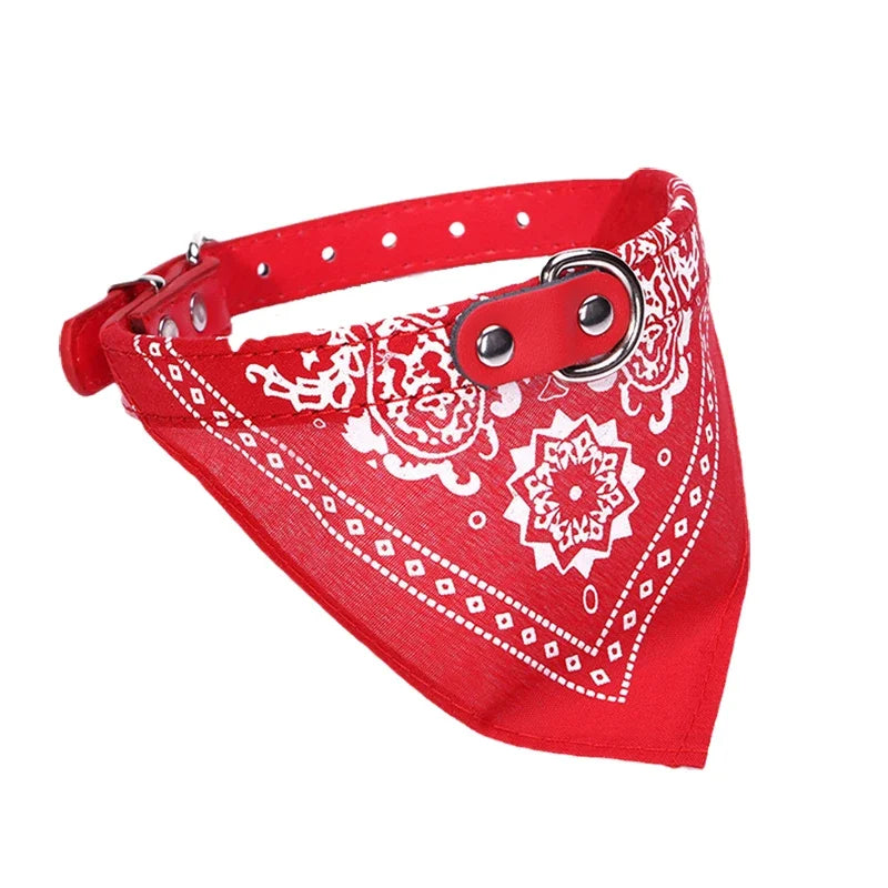 PU-Halsband für Hunde & Katzen mit Halstuch – Verstellbares Haustierhalsband für Kleine & Mittelgroße Hunde, Chihuahuas, Corgis und Welpen